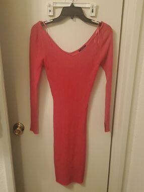 Ribbed Long-Sleeve V-Neck Midi Dress in Coral